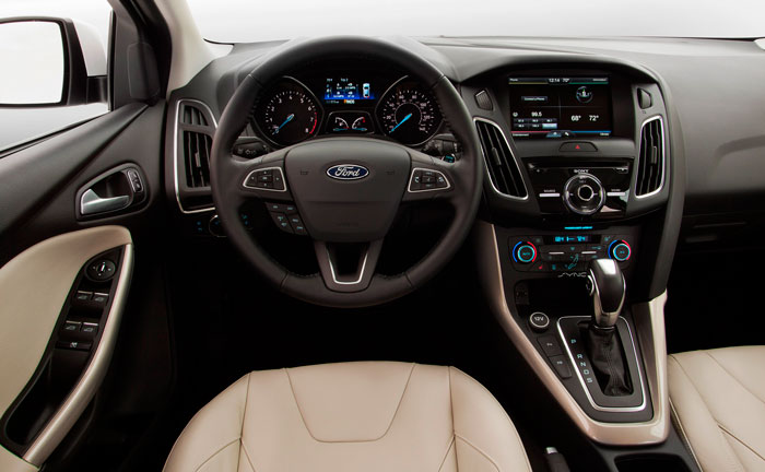 Ford Focus 2015 �����